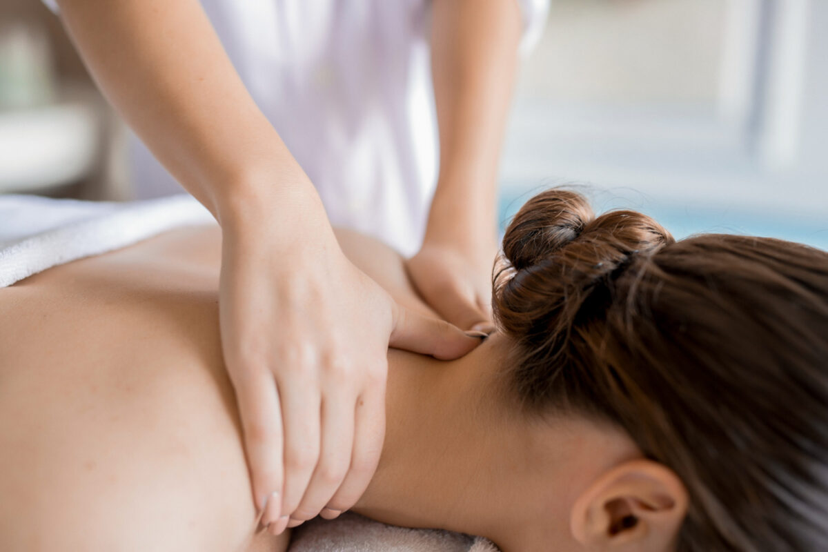 Relieve tension, one of the benefits of chiromassage for health